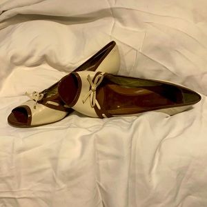 Women’s brown heels